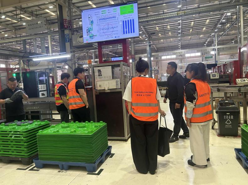 職教周｜人工智能學(xué)院開展‘產(chǎn)學(xué)聯(lián)動’企業(yè)實(shí)踐觀摩活動 探索家用電器研發(fā)新路徑